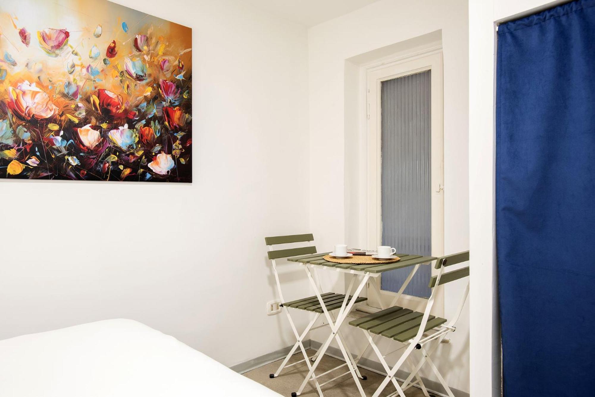 Apartamento Comfortable Pied-a-terre In The Center Of
